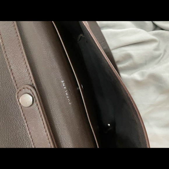 Everlane Petra Crossbody Bag - Picture 5 of 10